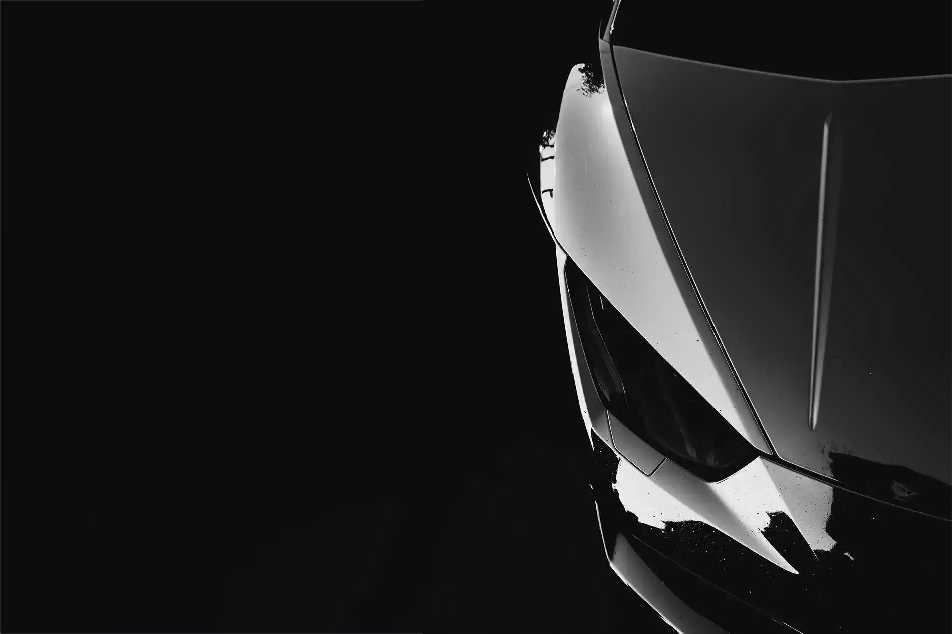 Detailing exterior pentru caroserie curată și protejată în Brăila, mereu